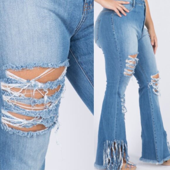 Denim Mid Rise Flare Women Jeans Plus Size Jeans 2x -3x ( NWT) - Picture 2 of 7